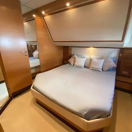 Yacht Cantieri Sarnico 60 Feet Botel Cannigione