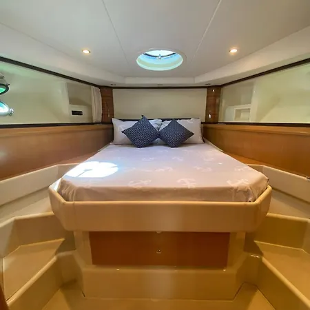Botel Yacht Cantieri Sarnico 60 Feet Cannigione